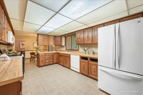 1216 South Grove Avenue Barrington IL 60010