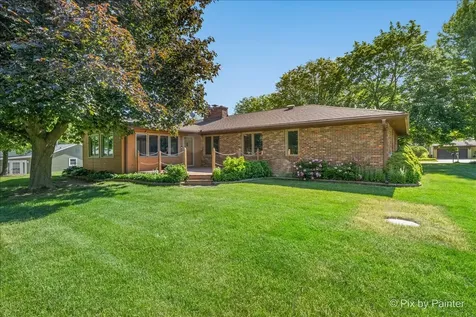 1216 South Grove Avenue Barrington IL 60010