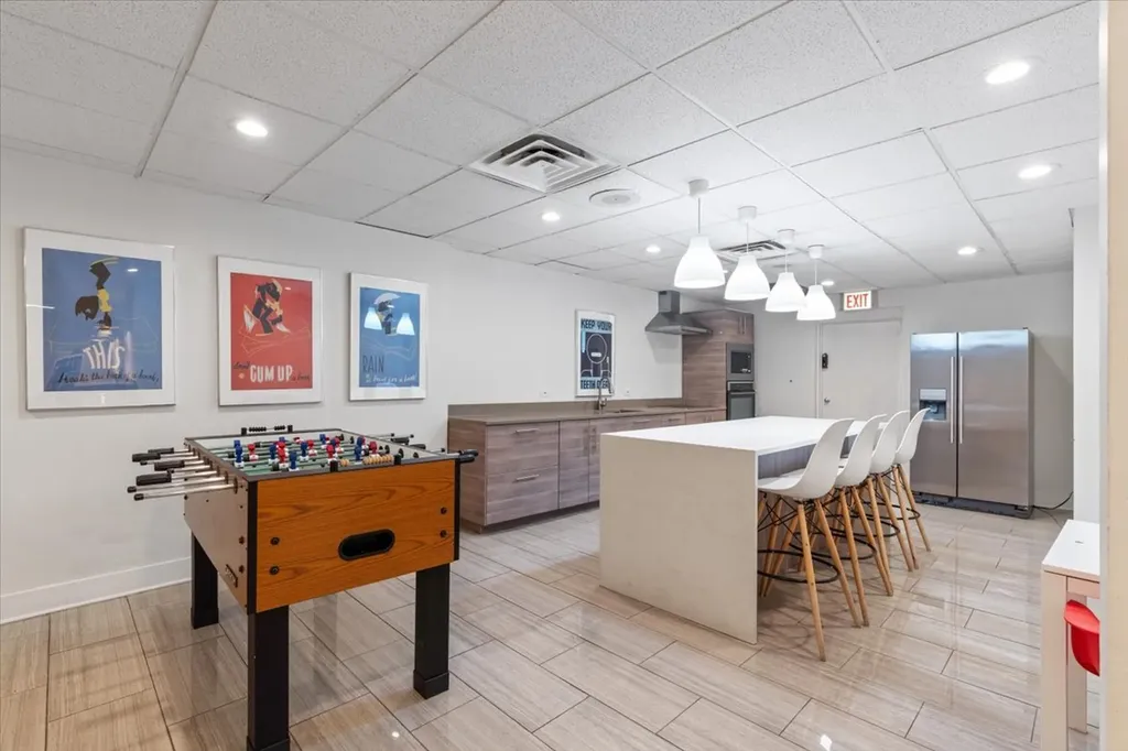 1221 North Dearborn Street Chicago IL 60610