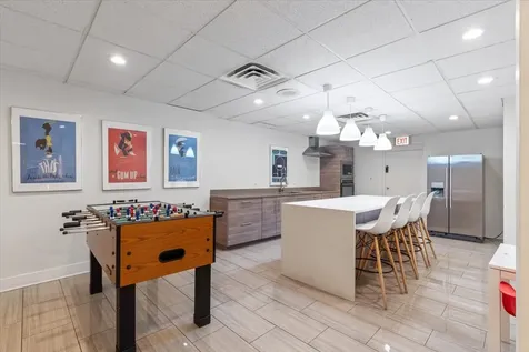 1221 North Dearborn Street Chicago IL 60610