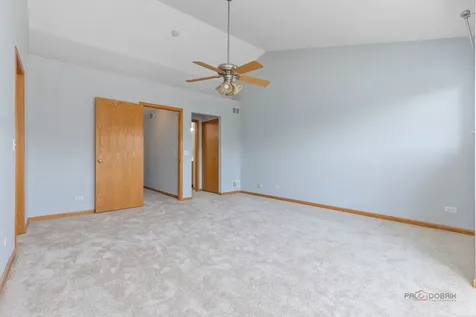 378 Bay Tree Circle Vernon Hills IL 60061