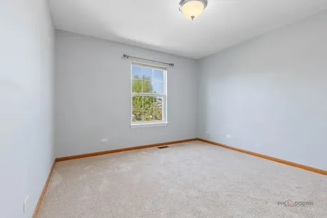 378 Bay Tree Circle Vernon Hills IL 60061