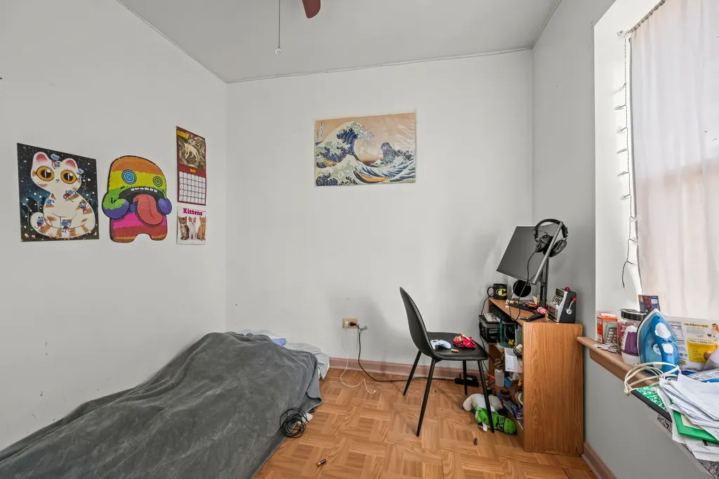 2822 North Milwaukee Avenue Chicago IL 60618