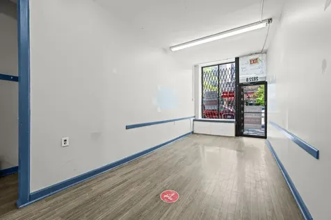 2822 North Milwaukee Avenue Chicago IL 60618