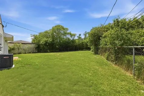 1904 Campbell Avenue Chicago Heights IL 60411