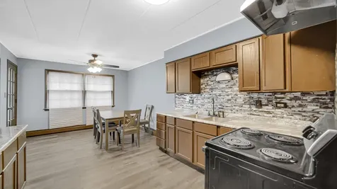 201 West 144th Street Riverdale IL 60827