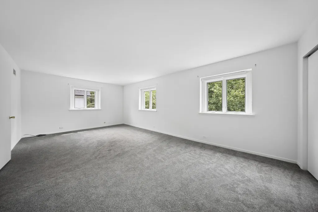 1822 Walnut Avenue Wilmette IL 60091