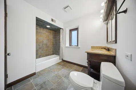 1822 Walnut Avenue Wilmette IL 60091