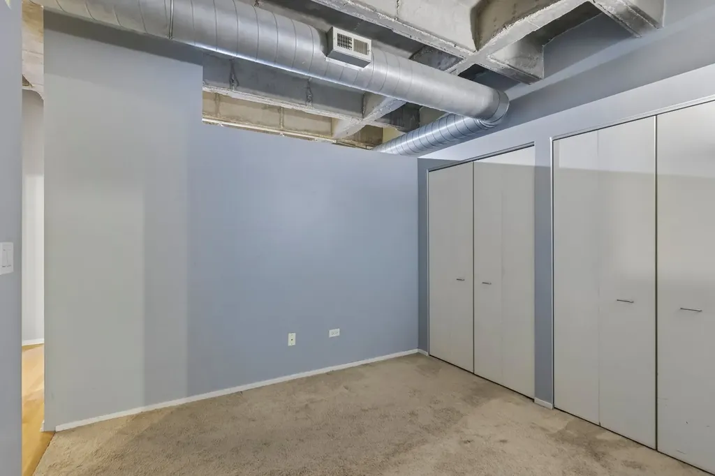 5200 South Ellis Avenue Chicago IL 60615
