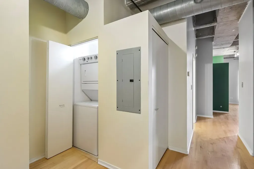 5200 South Ellis Avenue Chicago IL 60615