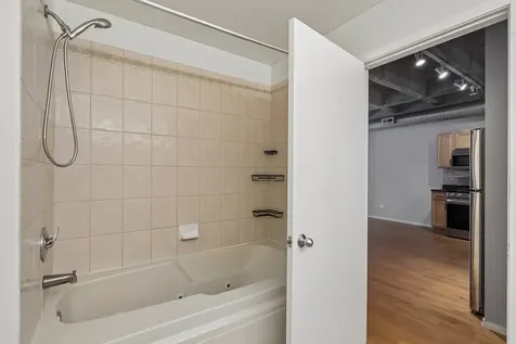 5200 South Ellis Avenue Chicago IL 60615