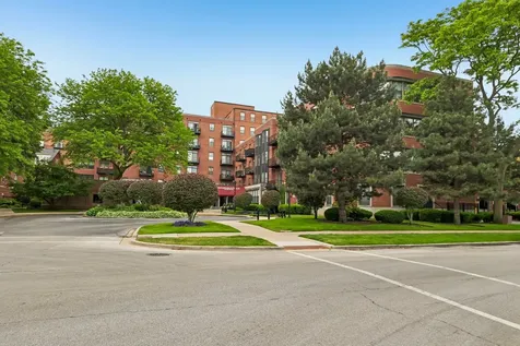 5200 South Ellis Avenue Chicago IL 60615