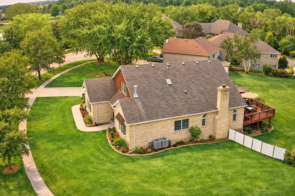 26241 West Erin Isle Channahon IL 60410