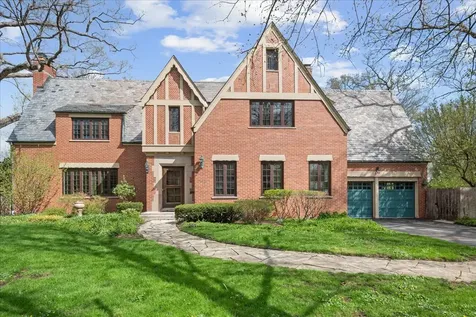 599 Woodlawn Avenue Glencoe IL 60022