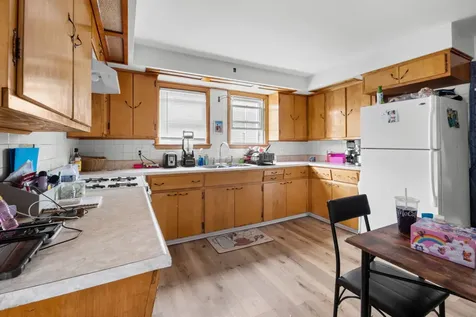 607 Walnut Street Lemont IL 60439