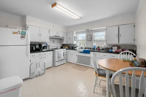 607 Walnut Street Lemont IL 60439