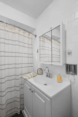 607 Walnut Street Lemont IL 60439