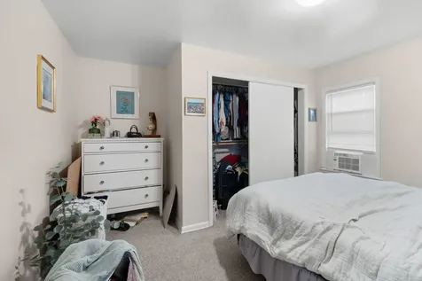 607 Walnut Street Lemont IL 60439