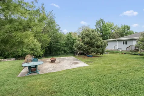 607 Walnut Street Lemont IL 60439