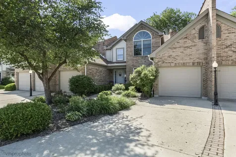 1916 West Ashbury Lane Inverness IL 60067