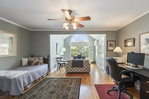 1916 West Ashbury Lane Inverness IL 60067