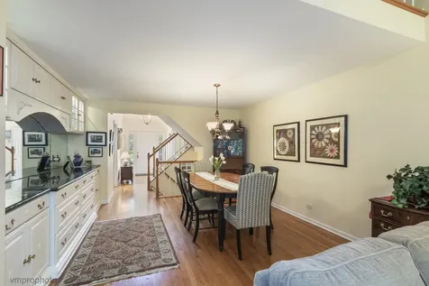 1916 West Ashbury Lane Inverness IL 60067