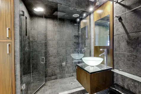 3950 North Lake Shore Drive Chicago IL 60613