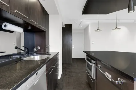 3950 North Lake Shore Drive Chicago IL 60613