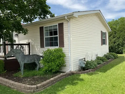 5354 Autumnash Machesney Park IL 61115