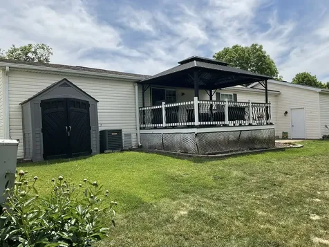 5354 Autumnash Machesney Park IL 61115