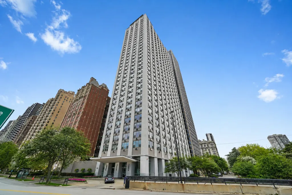 1550 North Lake Shore Drive Chicago IL 60610