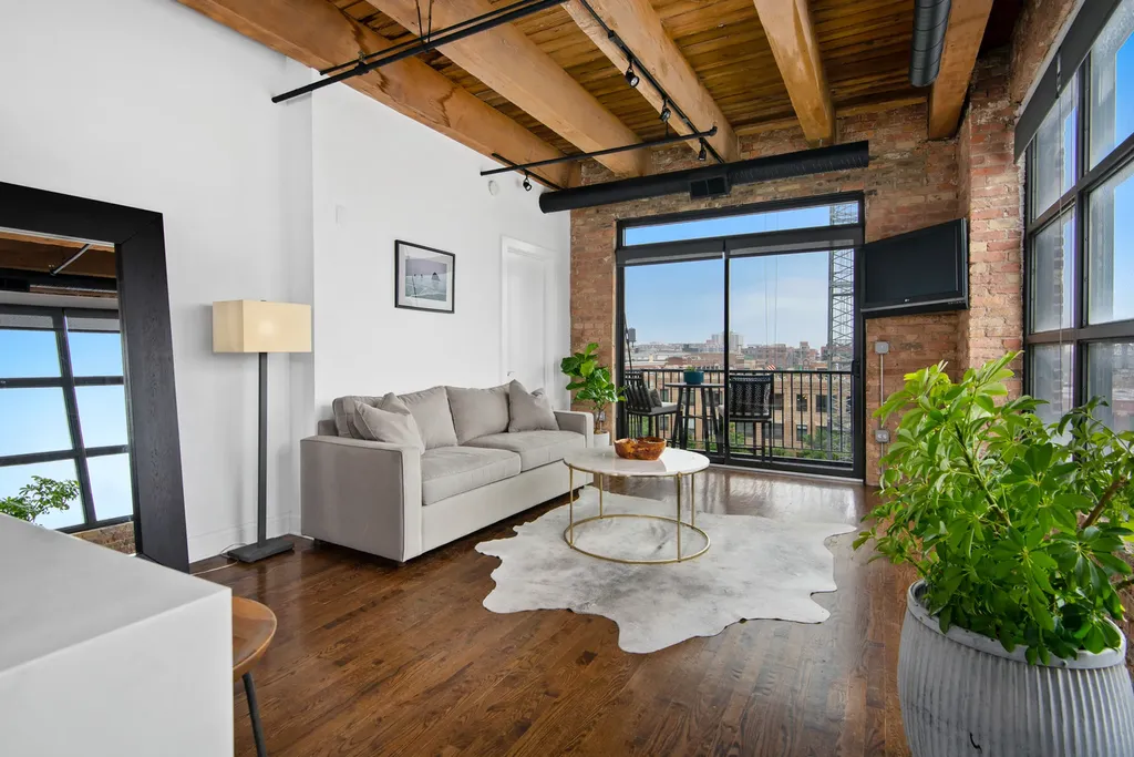 106 North Aberdeen Street Chicago IL 60607