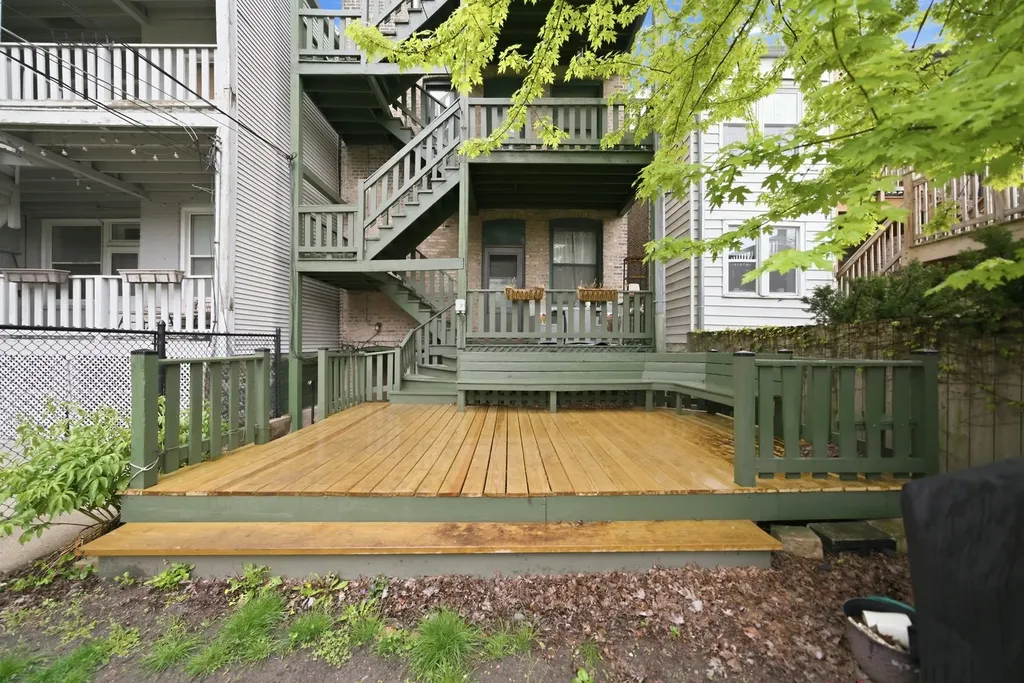 2436 North Albany Avenue Chicago IL 60647