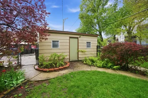 2436 North Albany Avenue Chicago IL 60647