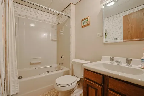 9 Camelot Drive Oak Brook IL 60523