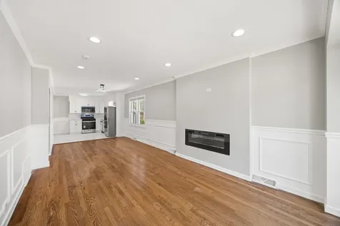 15524 Gouwens Lane South Holland IL 60473