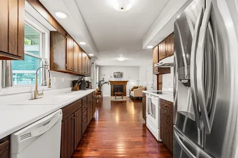 800 Van Buren Street Monticello IL 61856