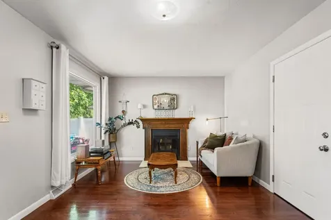 800 Van Buren Street Monticello IL 61856