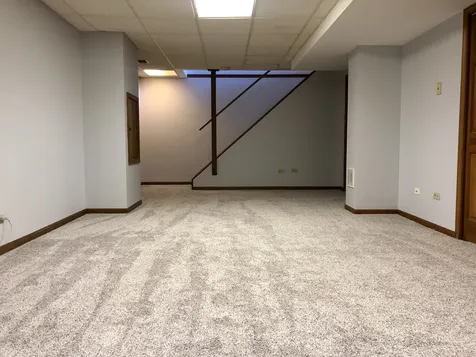 677 Sacramento Court Elgin IL 60123