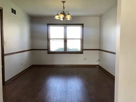 677 Sacramento Court Elgin IL 60123