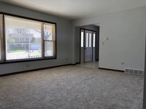 677 Sacramento Court Elgin IL 60123