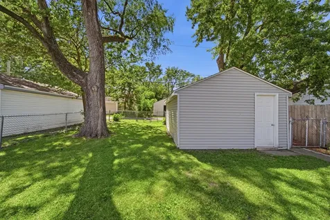 16820 South Crane Avenue Hazel Crest IL 60429