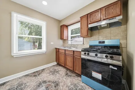 16820 South Crane Avenue Hazel Crest IL 60429