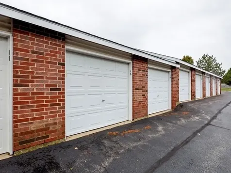 551 Leah Lane Woodstock IL 60098