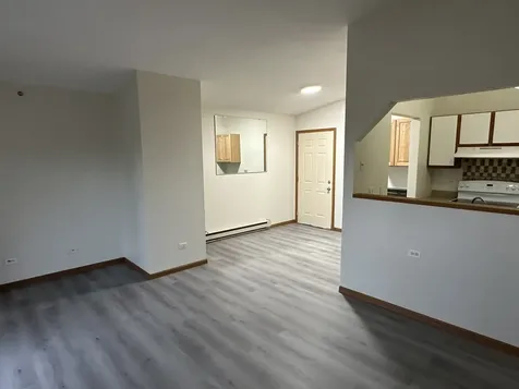 551 Leah Lane Woodstock IL 60098