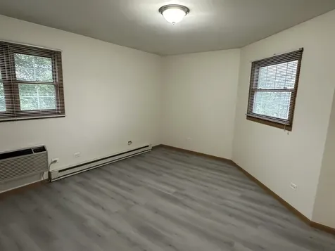 551 Leah Lane Woodstock IL 60098