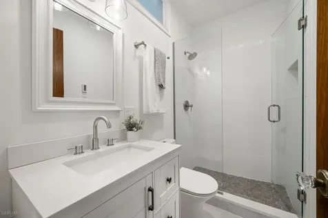 5100 North Long Avenue Chicago IL 60630