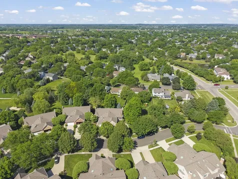 926 Ginger Lane Geneva IL 60134