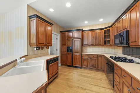 926 Ginger Lane Geneva IL 60134