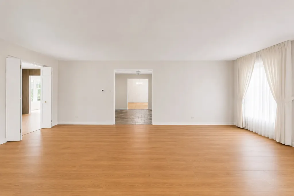 2801 Mill Creek Lane Rolling Meadows IL 60008